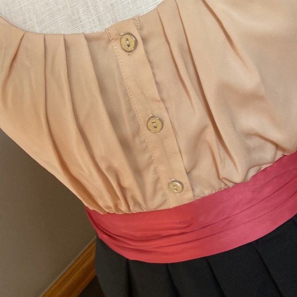 New York & company beige pink and black sleeveless dress with pockets size 6 - Picture 4 of 11